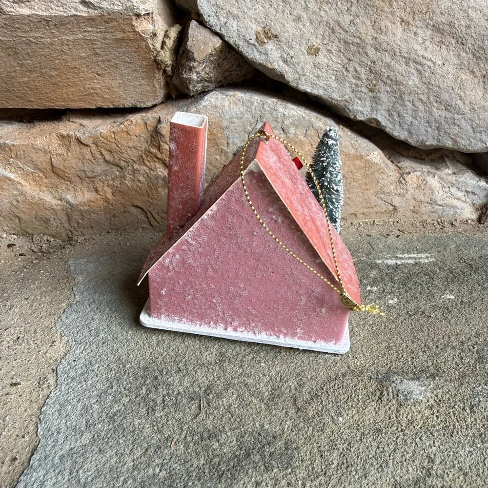 New🌟Christmas Cottage Light-Up Ornament